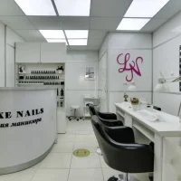 студия красоты luxe nails&beauty на улице шолохова изображение 9