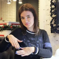 студия маникюра и педикюра matreshka di изображение 5